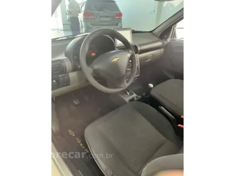 CLASSIC 1.0 MPFI LS 8V FLEX 4P MANUAL