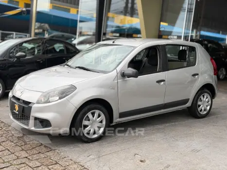 Renault SANDERO Expression Hi-Flex 1.6 8V 5p 4 portas