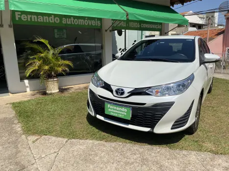 Toyota YARIS 1.5 16V XL Plus Connect 4 portas