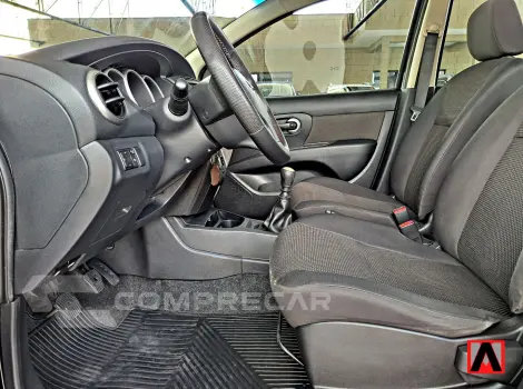 GRAND LIVINA 1.8 S 16V