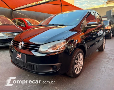 Volkswagen FOX 1.0 MI 8V 4 portas
