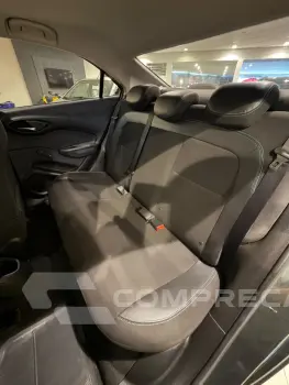 Prisma 1.4 4P LT FLEX AUTOMÁTICO