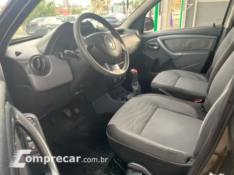 DUSTER 1.6 Tech Road 4X2 16V