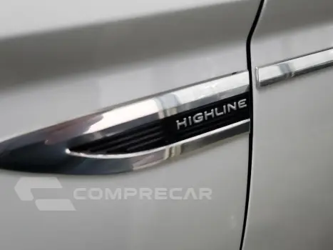 TAOS 1.4  250 TSI TOTAL FLEX HIGHLINE AUTOMÁTICO