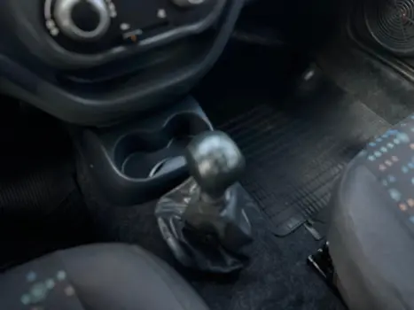 UNO 1.0 EVO VIVACE 8V FLEX 4P MANUAL