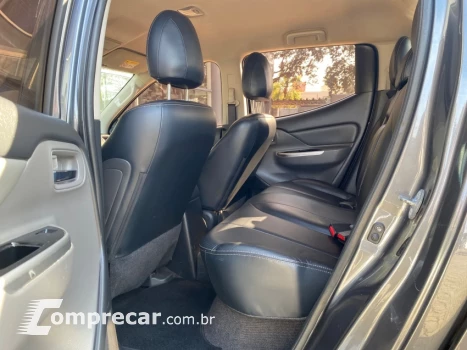L200 TRITON 2.4 16V Turbo Sport Hpe-s CD 4X4