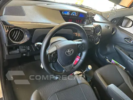 Etios Hatch 1.5 16V 4P FLEX XS AUTOMÁTICO