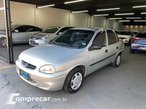CORSA 1.6 MPFI Classic Sedan 8V