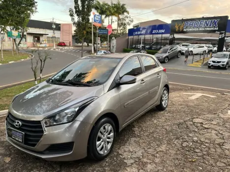 Hyundai HB20 1.0 Comfort Plus 12V 4 portas