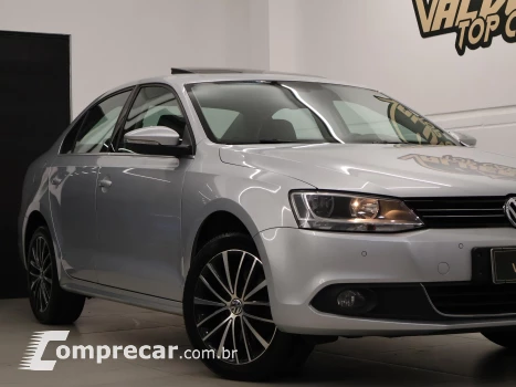 JETTA 2.0 TSI Highline 211cv