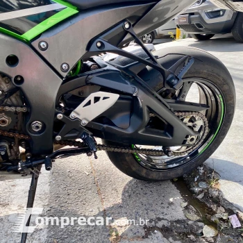 NINJA ZX10R