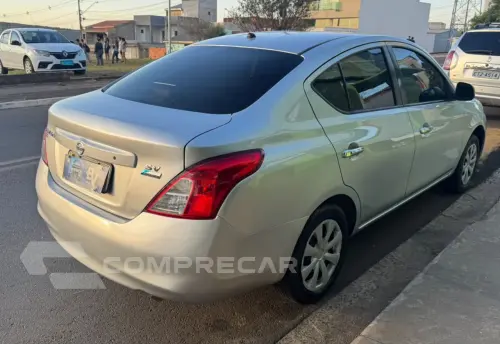 Versa Sedan 1.6 16V 4P FLEX SL