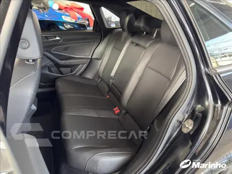JETTA 1.4 250 TSI TOTAL FLEX R-LINE TIPTRONIC
