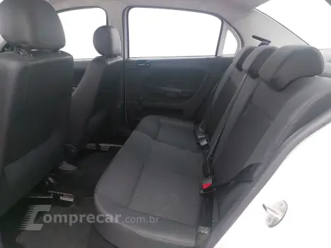 VOYAGE 1.0 12V MPI TOTALFLEX 4P MANUAL