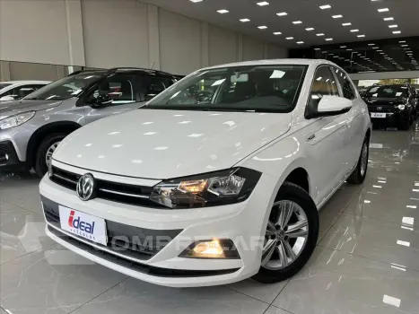 Volkswagen POLO 1.0 200 TSI COMFORTLINE AUTOMÁTICO 4 portas