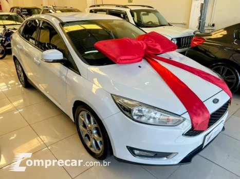 FOCUS 2.0 SE Fastback 16V