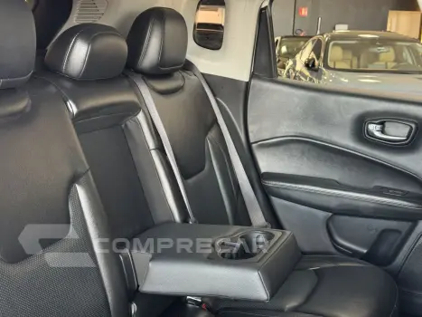 Compass 2.0 16V 4P LONGITUDE FLEX AUTOMÁTICO