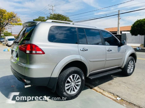 PAJERO 3.5 HPE 4X4 7 Lugares V6 24V