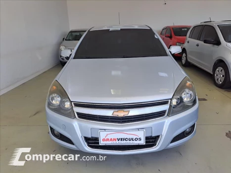 VECTRA 2.0 MPFI GT HATCH 8V FLEX 4P MANUAL