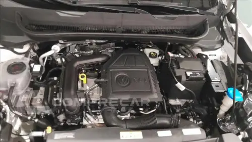 T-CROSS 1.0 200 TSI TOTAL FLEX AUTOMÁTICO