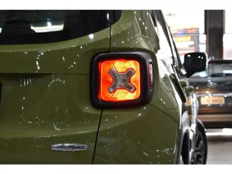 RENEGADE - 1.8 16V LONGITUDE 4P AUTOMÁTICO