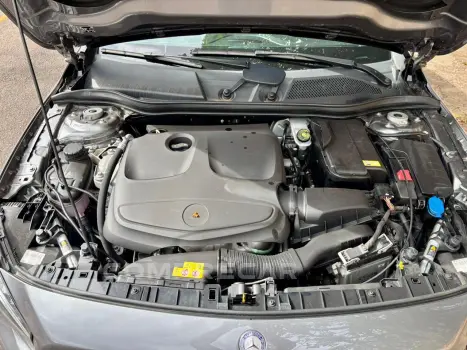 GLA 200 1.6 CGI Enduro 16V Turbo