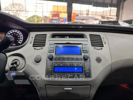 AZERA - 3.3 MPFI GLS SEDAN V6 24V 4P AUTOMÁTICO