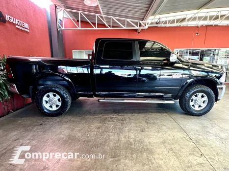2500 6.7 LARAMIE 4X4 CD I6 TURBO DIESEL 4P AUTOMÁTICO