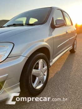 CELTA 1.0 MPFI Life 8V