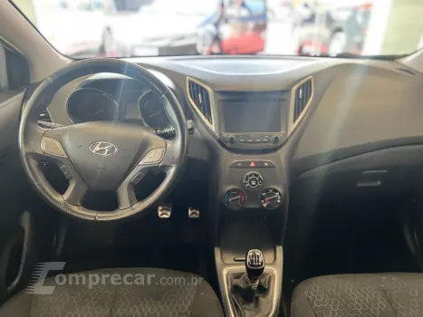 HB20X 1.6 16V STYLE HYUNDAI