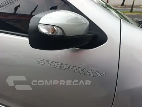 SANDERO 1.6 16V SCE Stepway Iconic