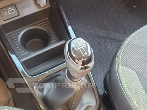 Kwid KWID OUTSIDER 1.0 Flex 12V 5p Mec.