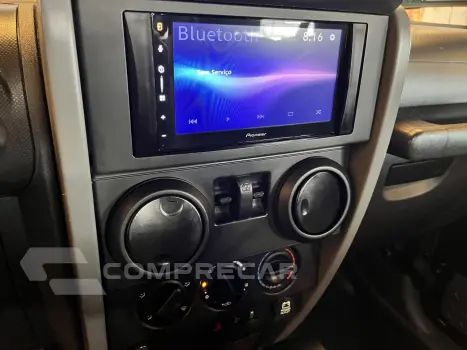 Wrangler 3.8 V6 12V SPORT TETO RÍGIDO AUTOMÁTICO