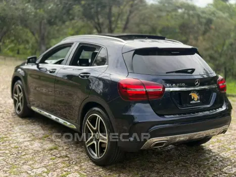 GLA-250 Sport 2.0 TB 16V 4x2  211cv Aut.