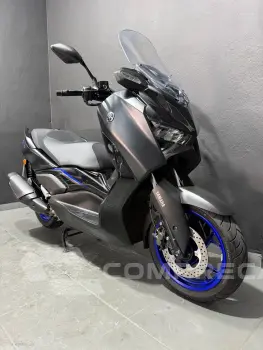 XMAX 300 ABS CONNECTED