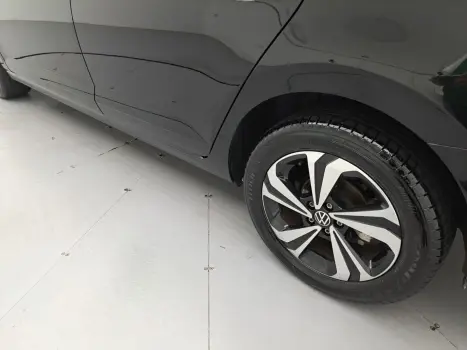 VIRTUS 1.0 200 TSI COMFORTLINE AUTOMÁTICO