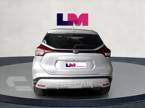 KICKS PLAY 1.6 16V FLEXSTART SENSE XTRONIC