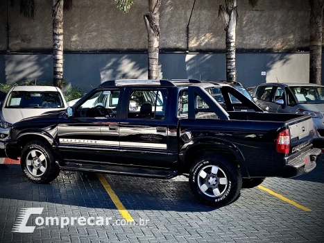 S10 2.4 MPFI Executive 4X2 CD 8V