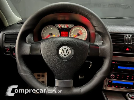 GOLF 1.6 MI SPORTLINE 8V FLEX 4P MANUAL
