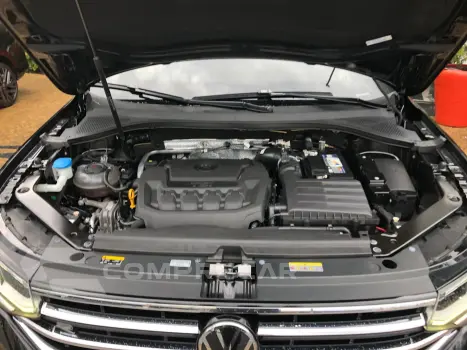 Tiguan 2.0 300 Tsi Gasolina Allspace R-Line Automático