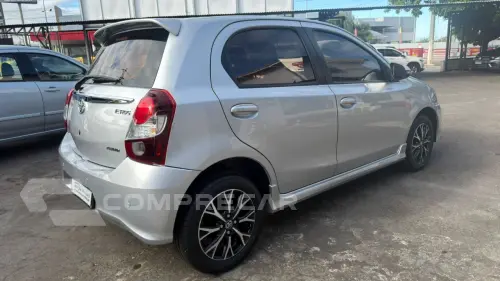 Etios Hatch 1.5 16V 4P FLEX PLATINUM AUTOMÁTICO