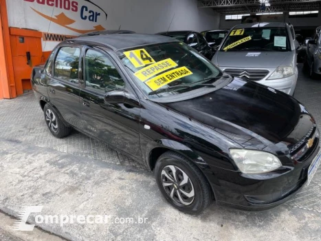 CLASSIC - 1.0 MPFI LS 8V 4P MANUAL