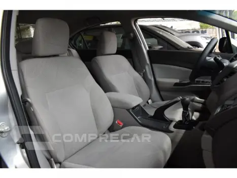 CIVIC - 1.8 LXS 16V 4P MANUAL