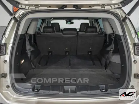 COMMANDER 1.3 T270 Turbo Limited