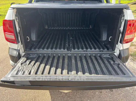 SAVEIRO 1.6 Cross CD 16V