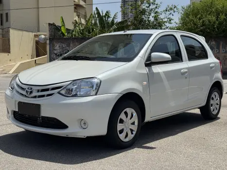 Toyota ETIOS 1.3 X 16V 4 portas