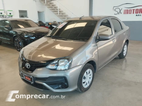 Toyota ETIOS 1.5 X Plus Sedan 16V 4 portas