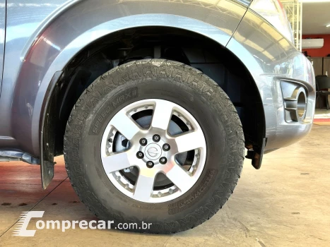 FRONTIER 2.5 S 4X4 CD TURBO ELETRONIC DIESEL 4P MANUAL