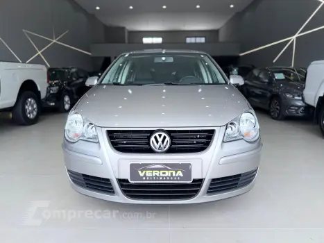 POLO SEDAN 1.6 MI 8V