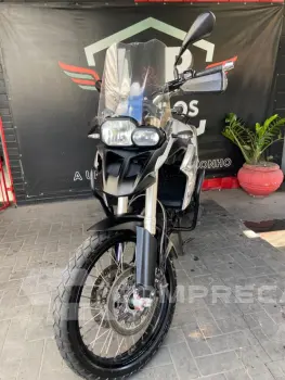 800R